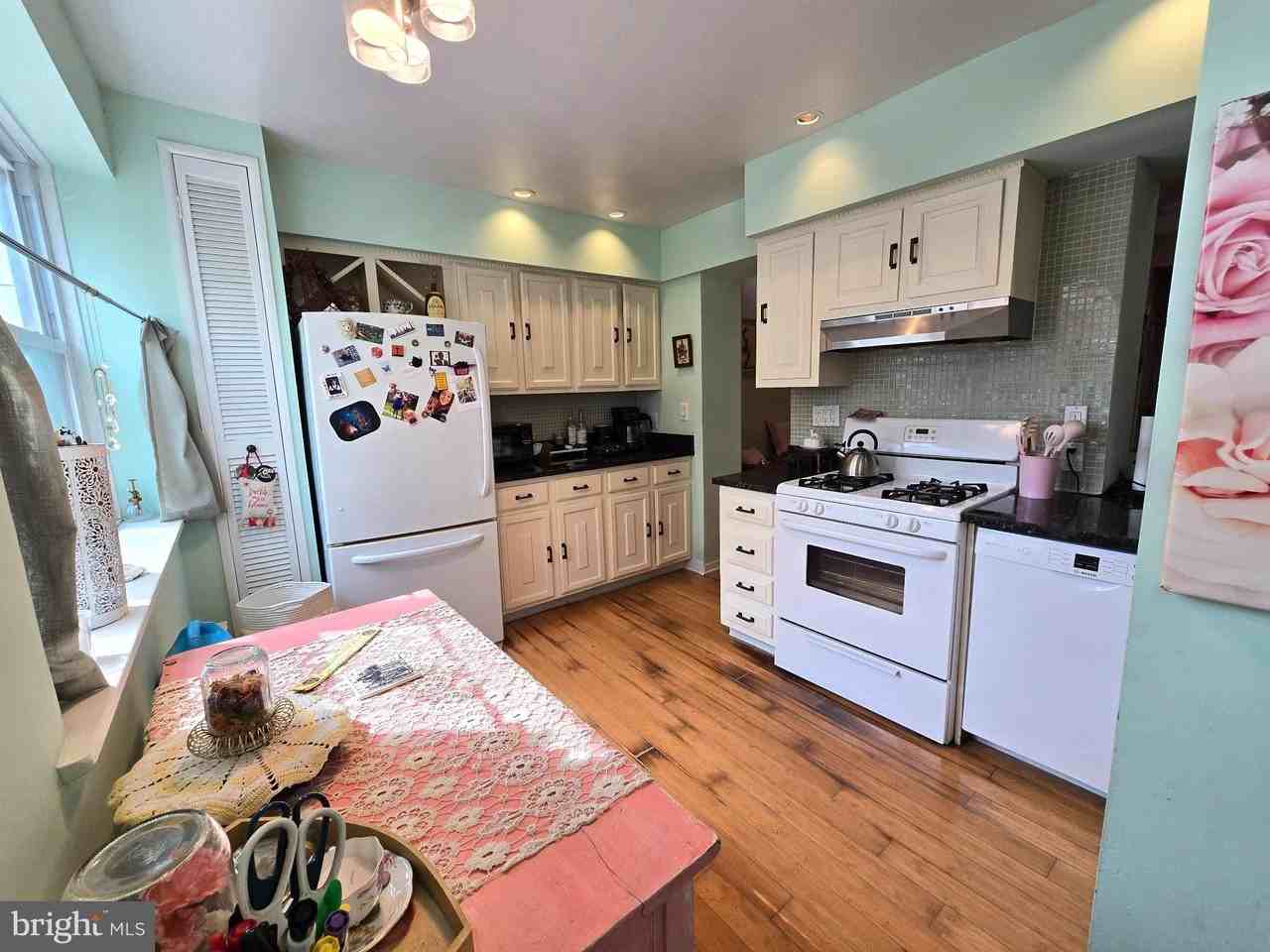 1320 S Broad St #A - Photo 5 of 19