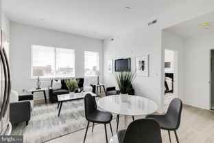 2201 Washington Ave #404 - Photo 1 of 1