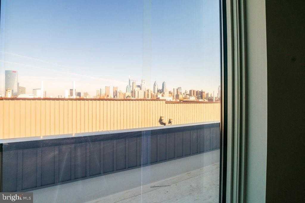 2201 Washington Ave #407 - Photo 6 of 13