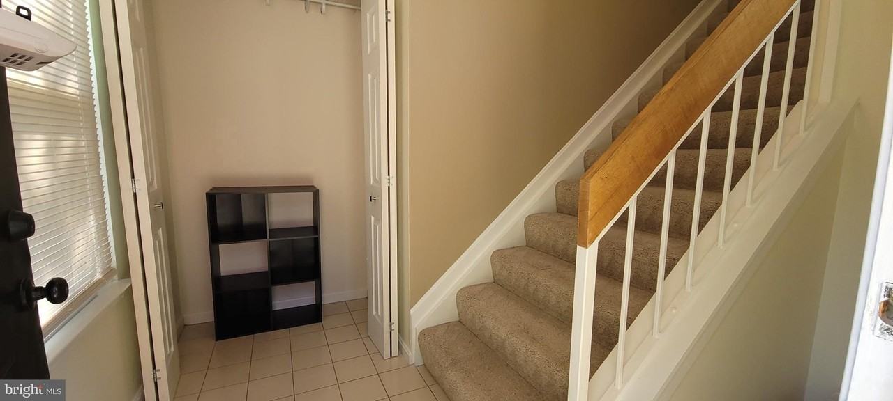 13517 Orchard Dr - Photo 3 of 24