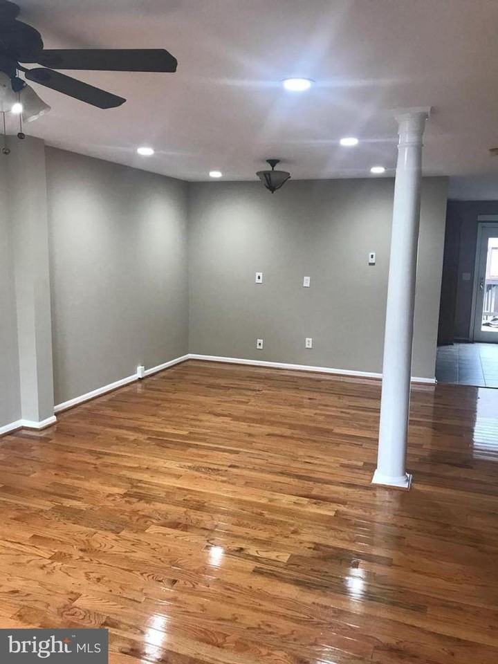 42886 Nashua St - Photo 2 of 12