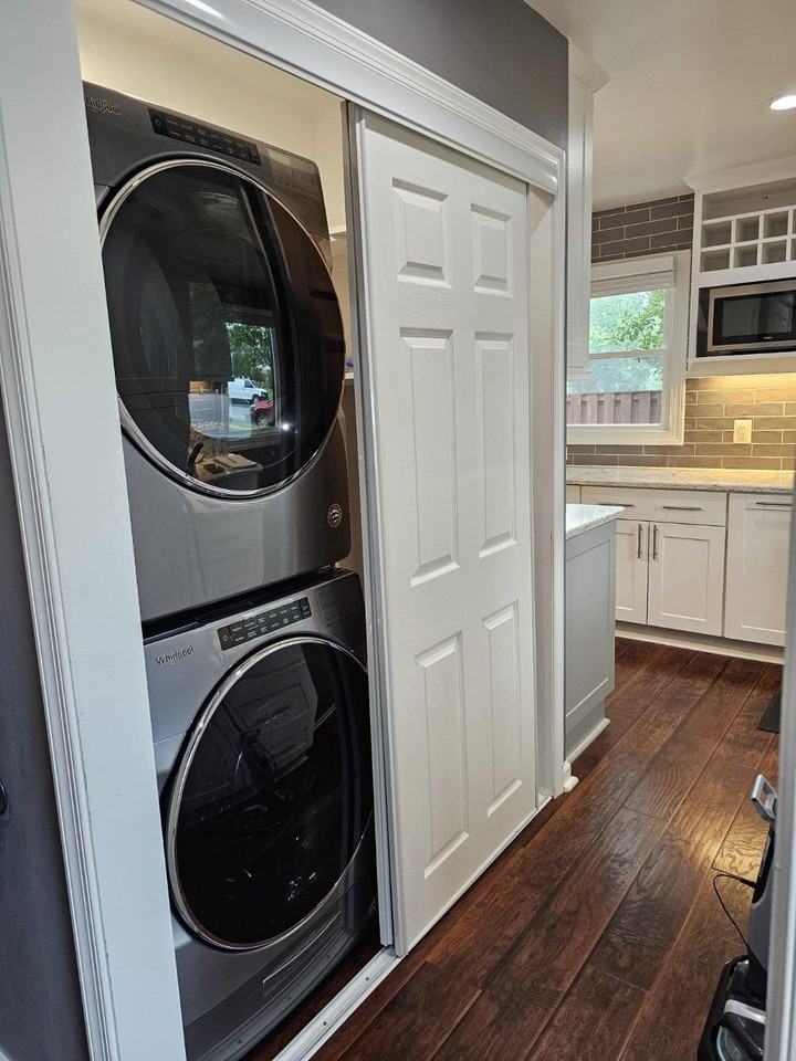 4226 Embassy Dr - Photo 7 of 17