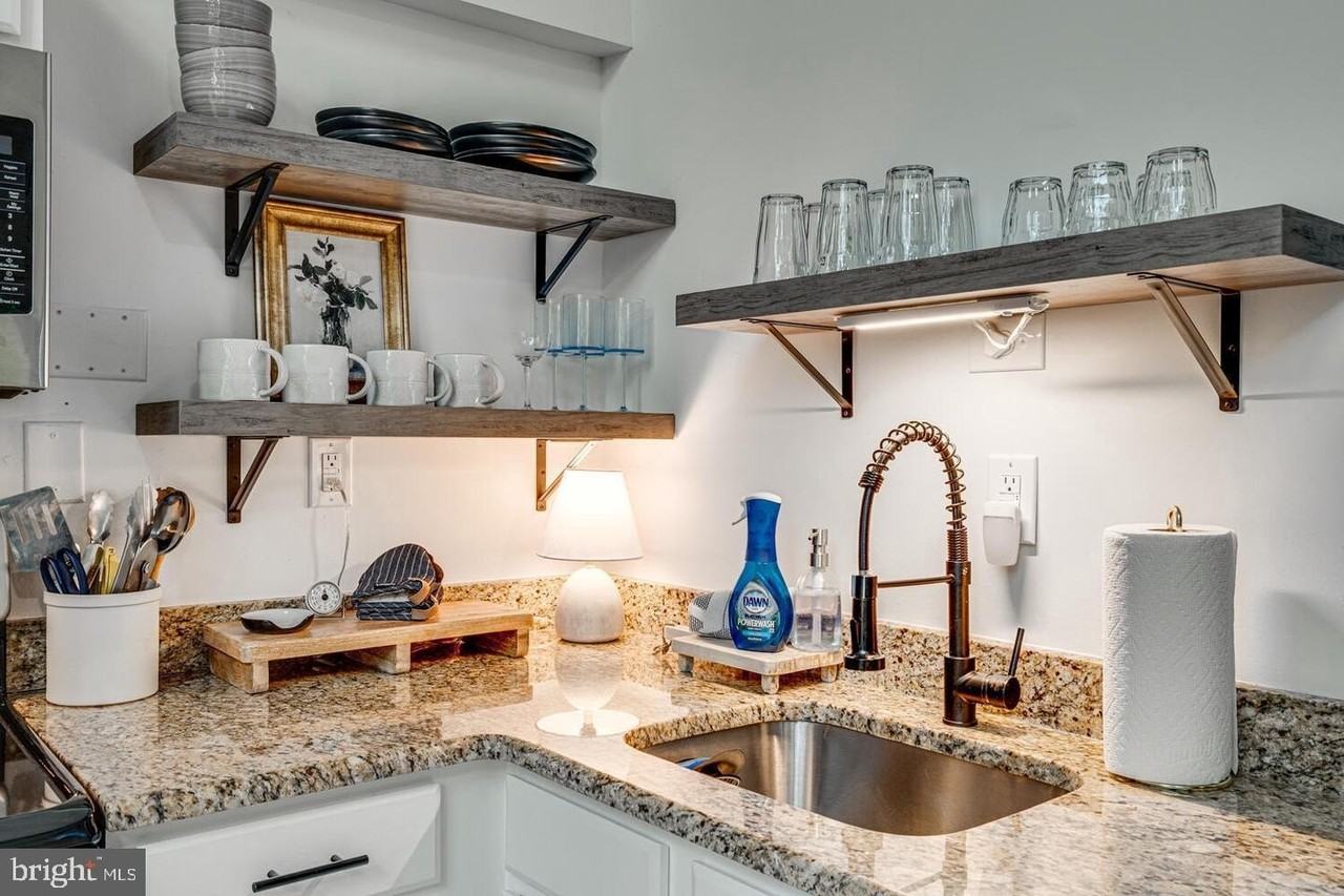 241 Wildcat Dr - Photo 5 of 41