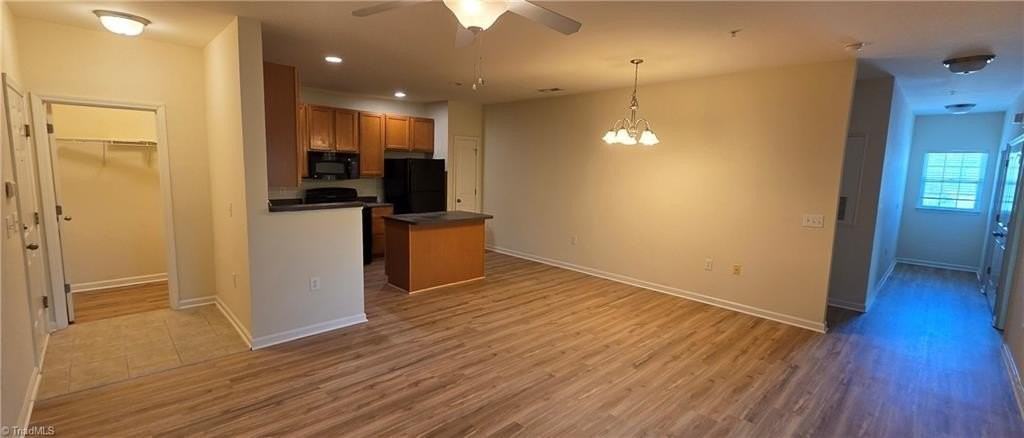 2421 Eagle Creek Ct - Photo 4 of 20
