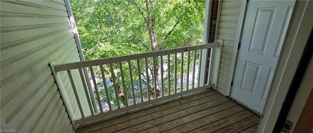 2421 Eagle Creek Ct - Photo 6 of 20