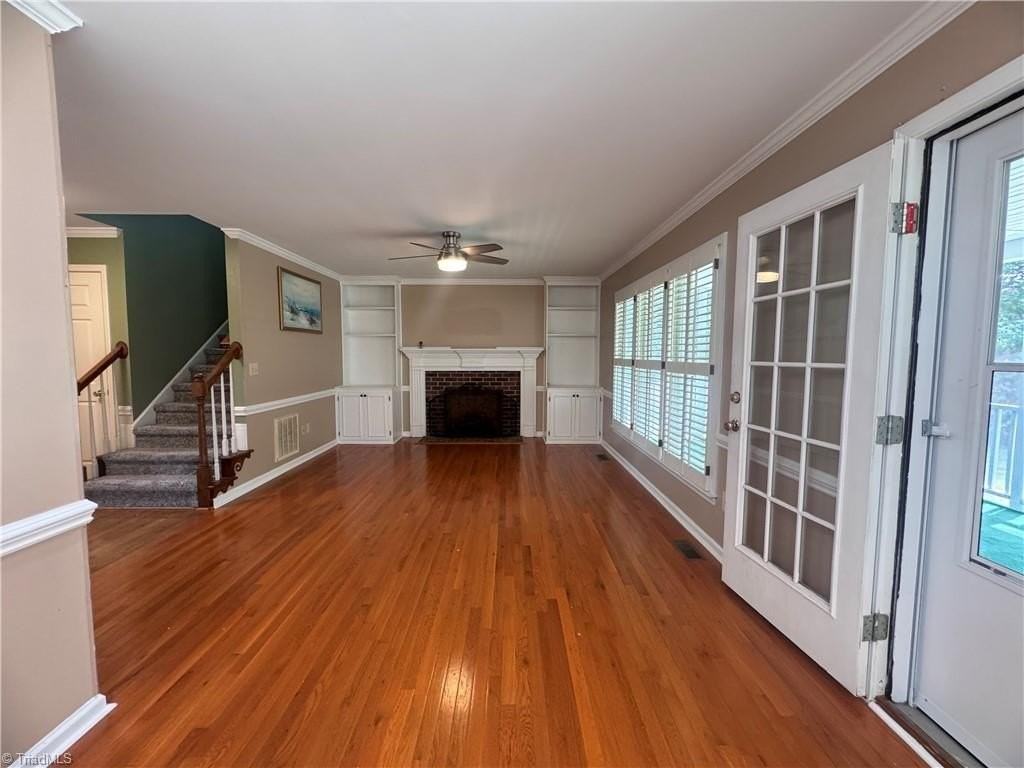 801 Driftwood Dr - Photo 6 of 49