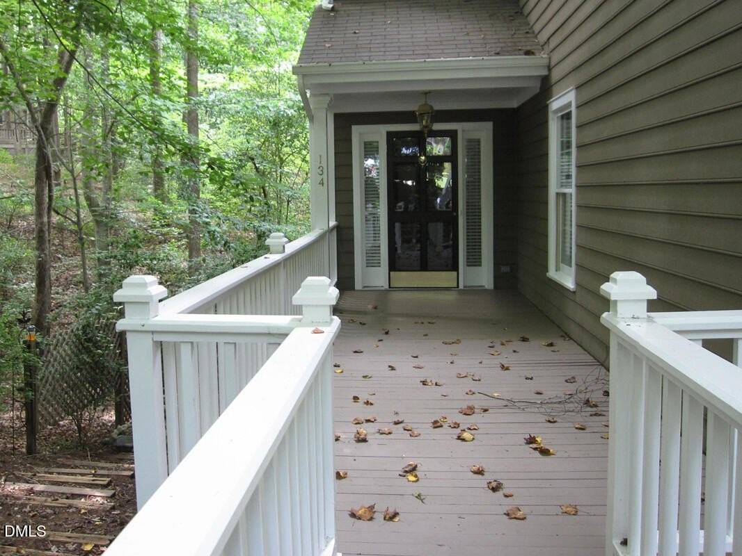 134 Channing Ln - Photo 2 of 17