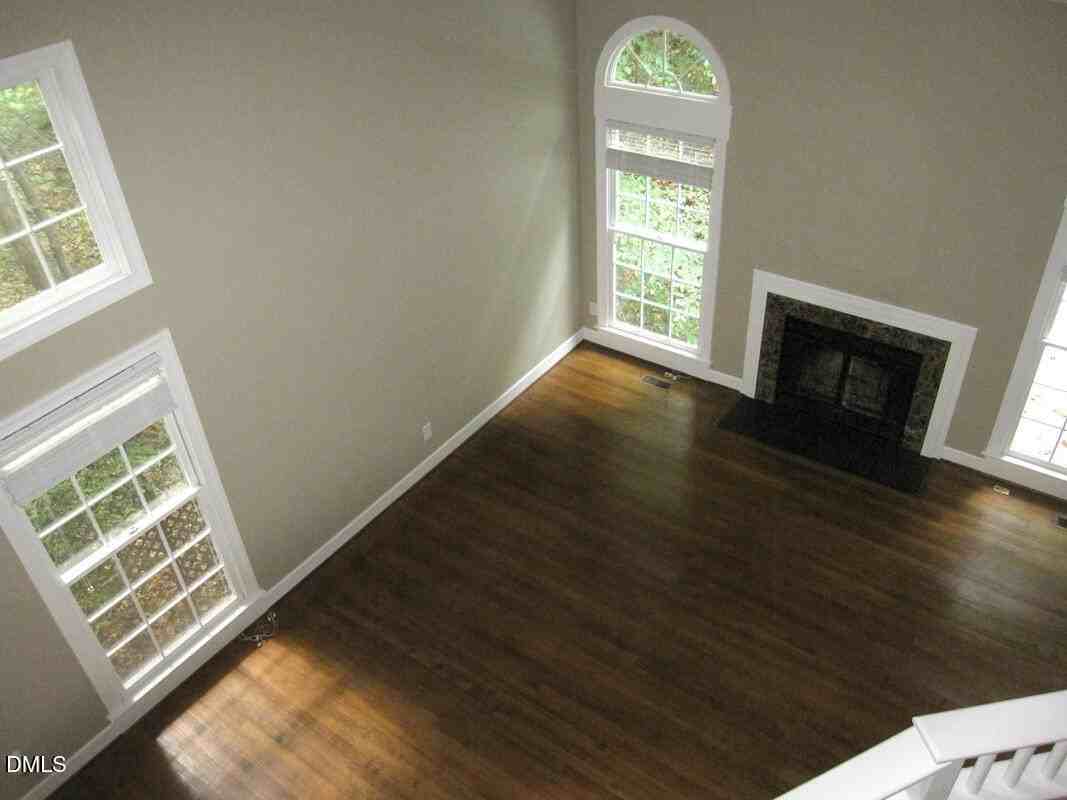 134 Channing Ln - Photo 5 of 17