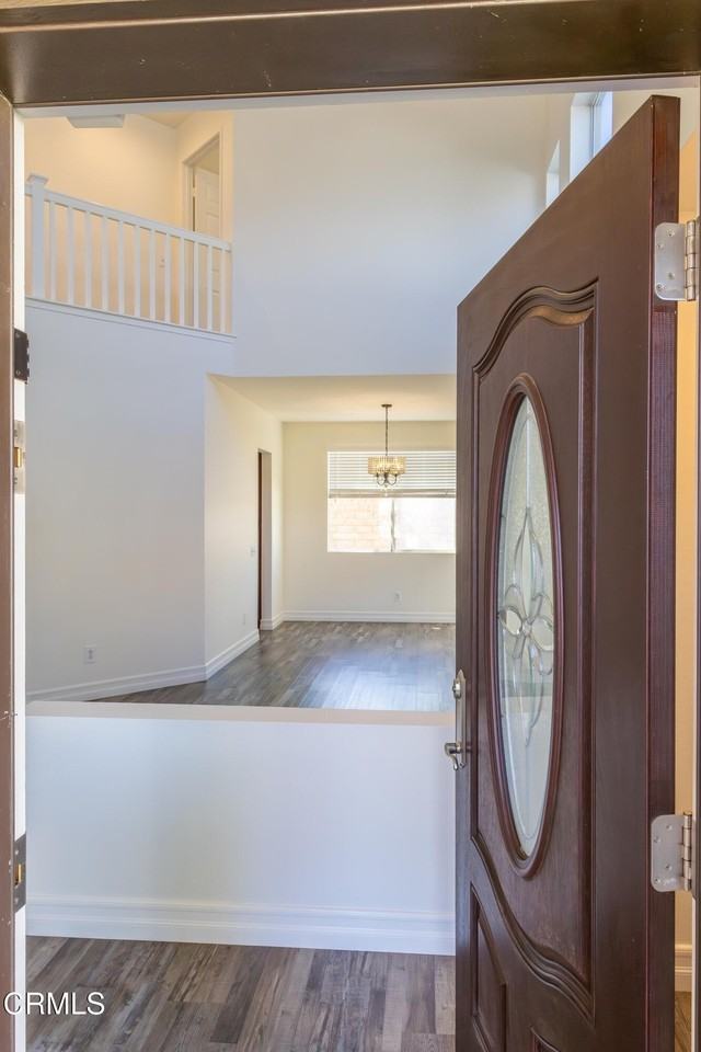 11909 Stegmeir Dr - Photo 4 of 46