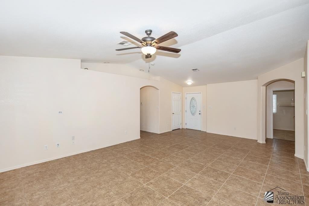 10354 E 37th St - Photo 2 of 18