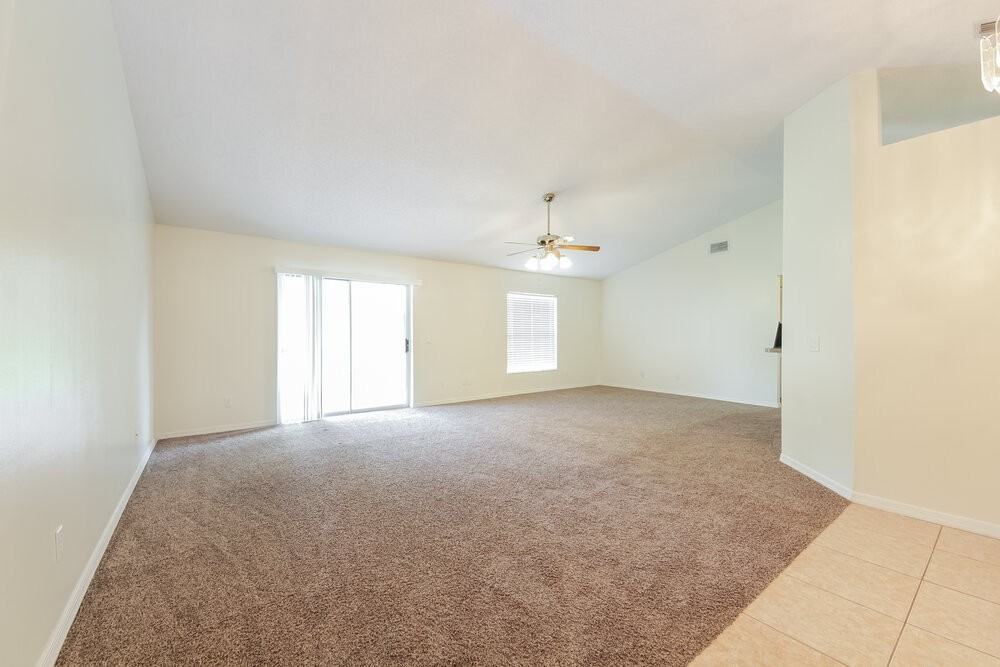 2556 Coachbridge Ct - Photo 4 of 16