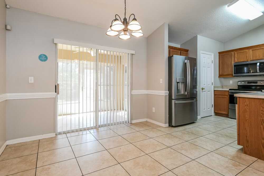 926 Willow Run St - Photo 7 of 16