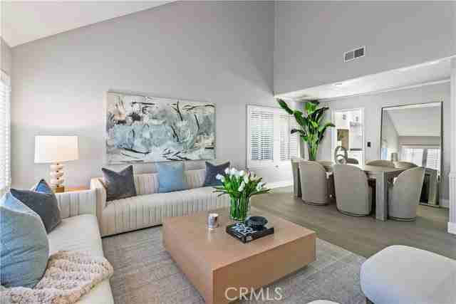 9882 Kings Canyon Dr - Photo 3 of 8