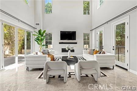 51 Dunmore - Photo 2 of 8