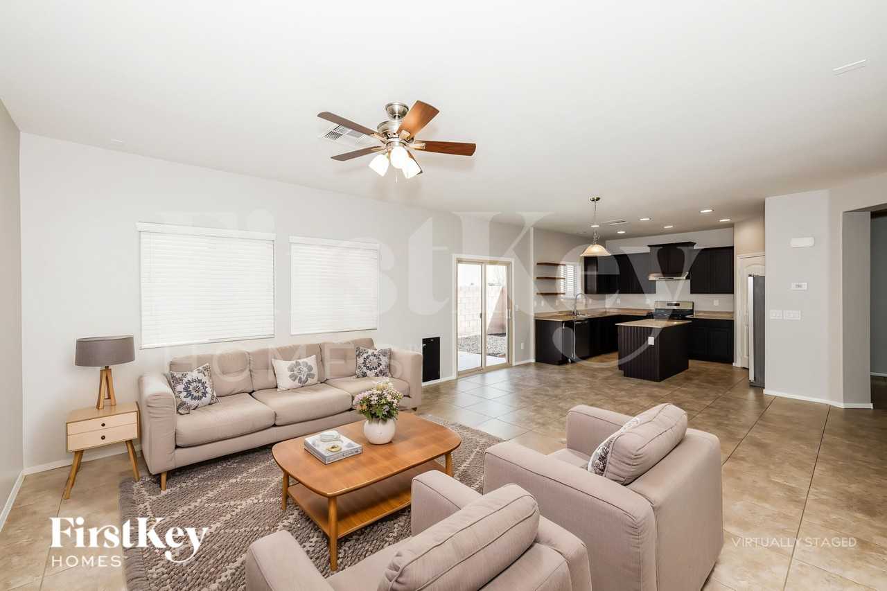 6726 Mojave Blush Dr - Photo 4 of 19