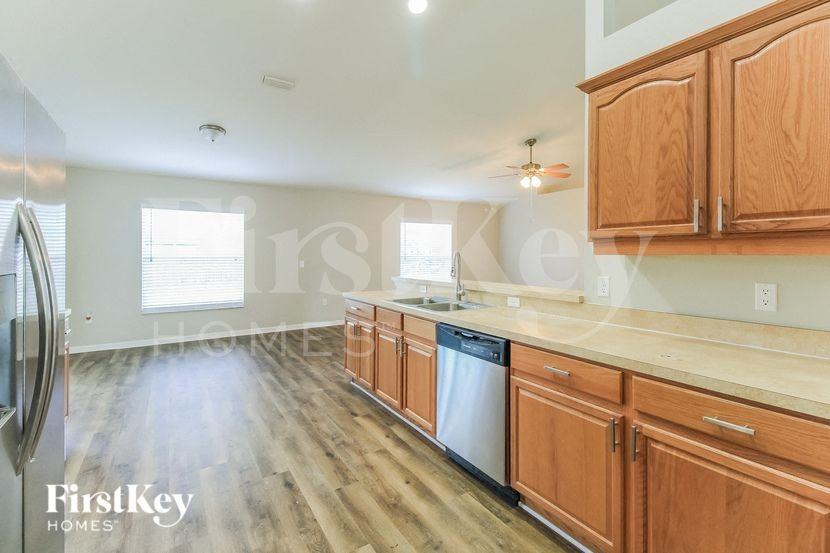 4 Ritchie Pl - Photo 5 of 15