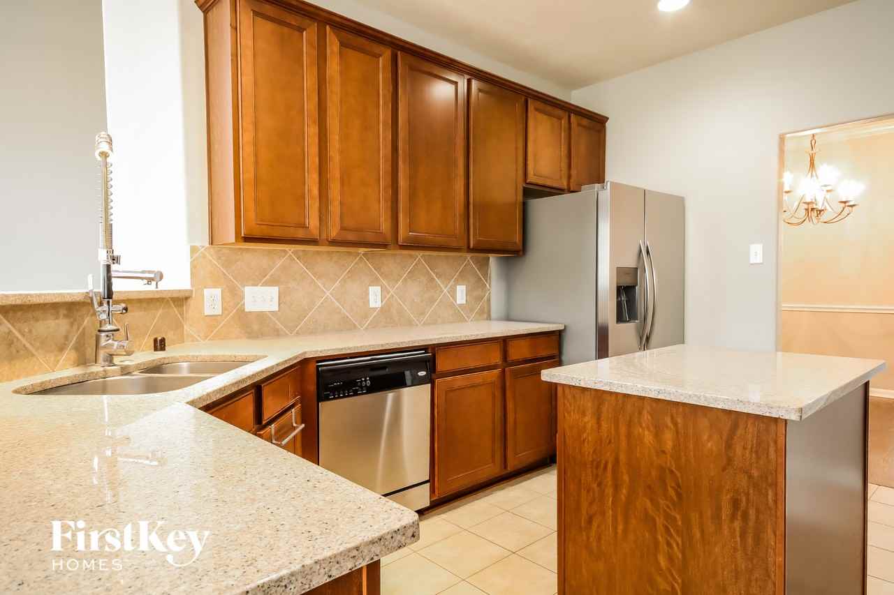 14419 Stonebury Trail Ln - Photo 7 of 15