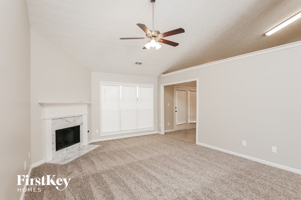 510 Sunnyside Dr - Photo 3 of 14