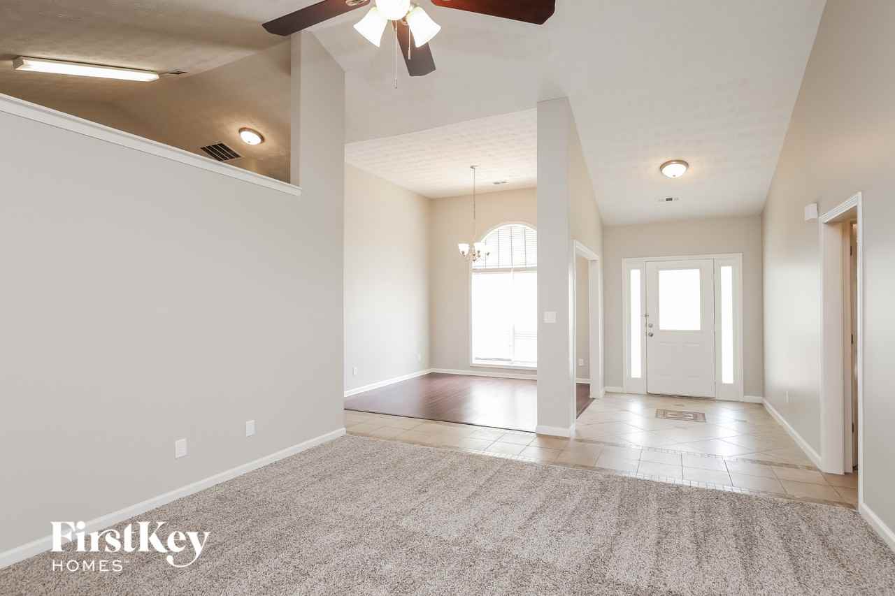 510 Sunnyside Dr - Photo 4 of 14