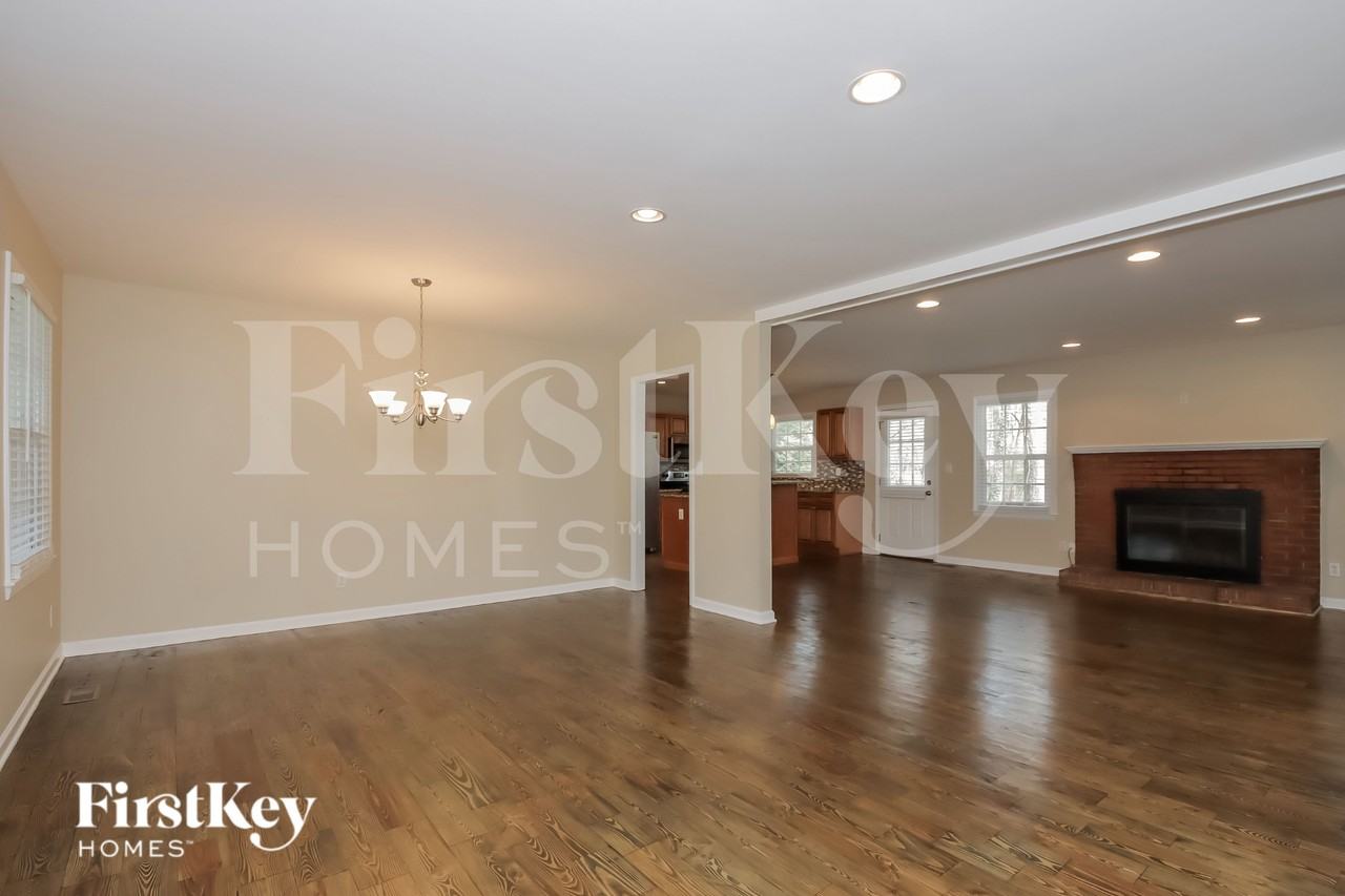 226 Heritage Pl - Photo 4 of 15