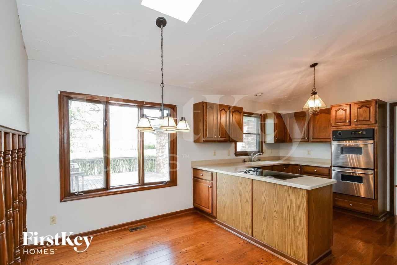 5668 Eagle Nest Ct - Photo 7 of 15