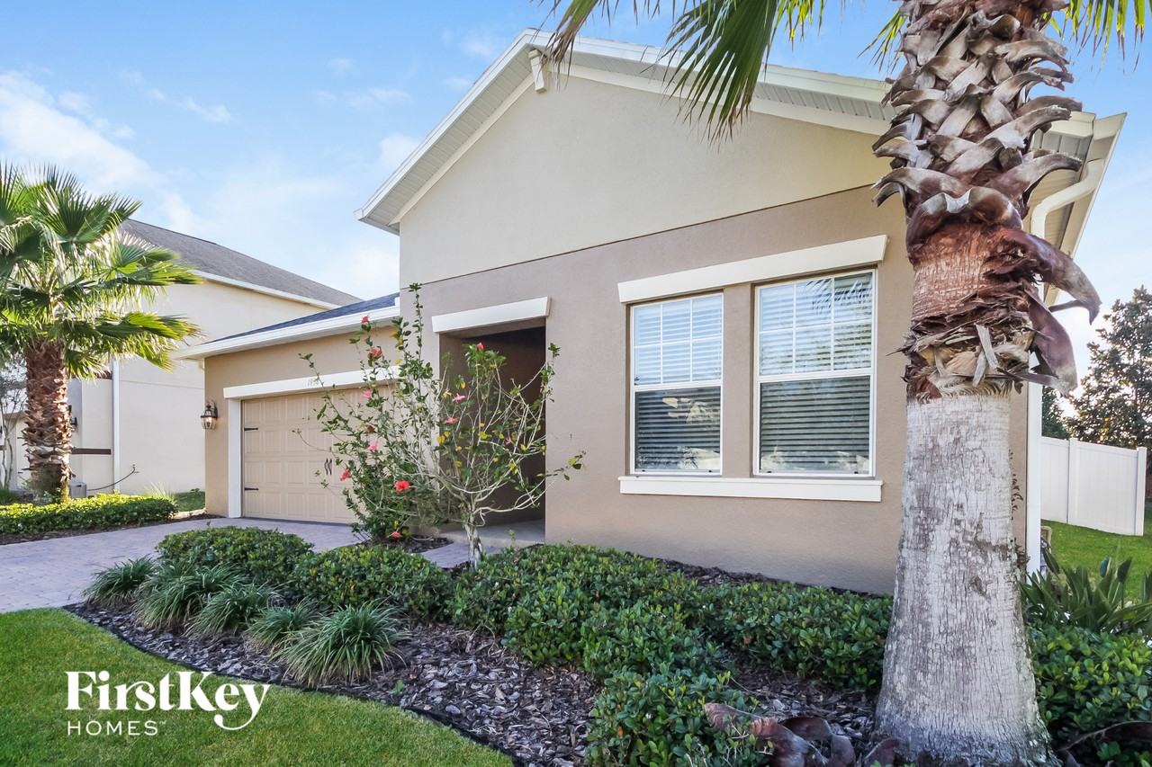 1958 Pantheon Dr - Photo 2 of 15