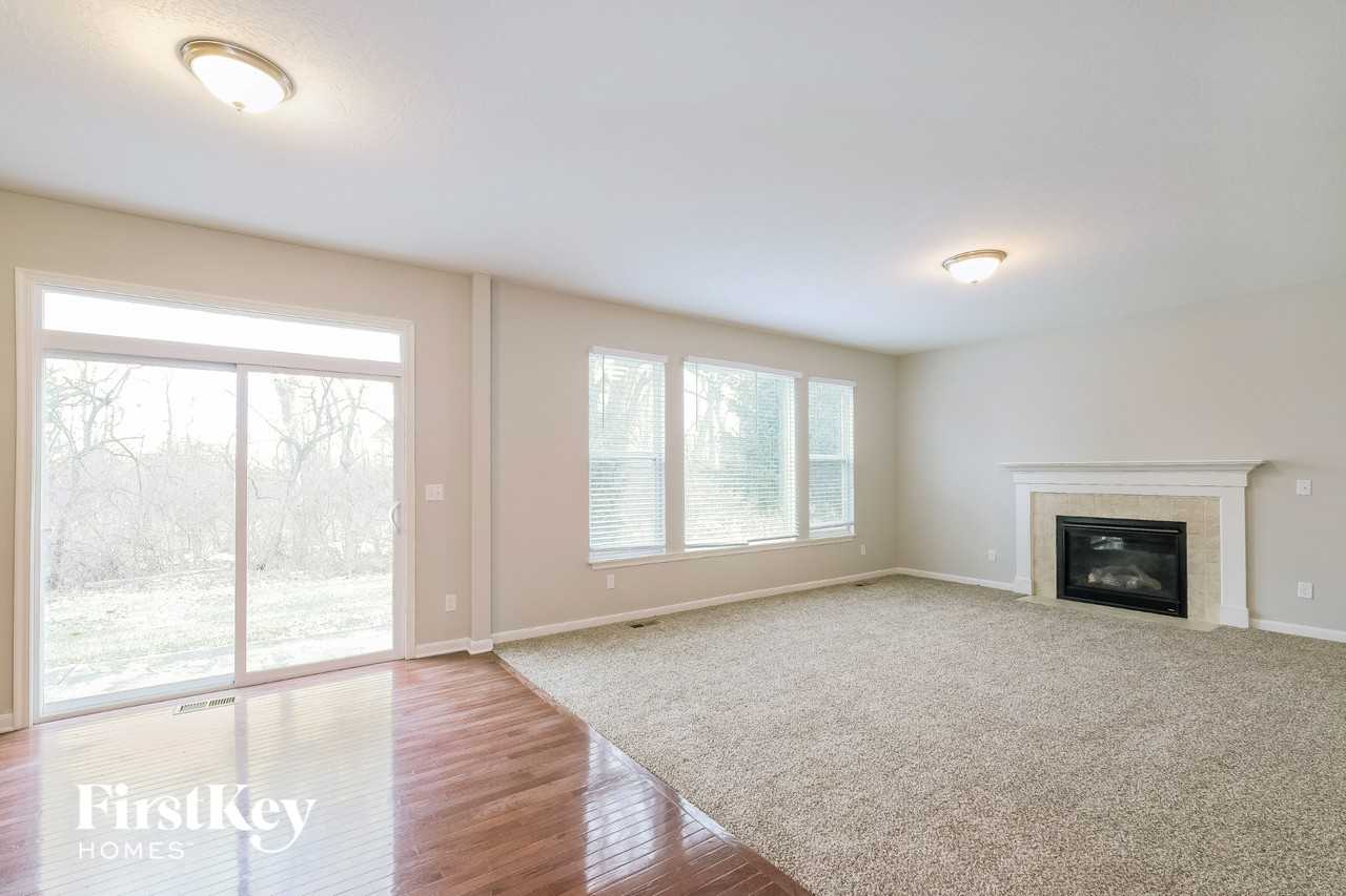 115 Leasure Dr - Photo 3 of 15