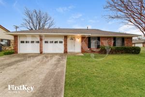featured image of 202 Carolyn Dr