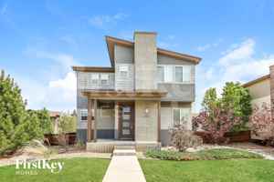 featured image of 10520 Sedalia St