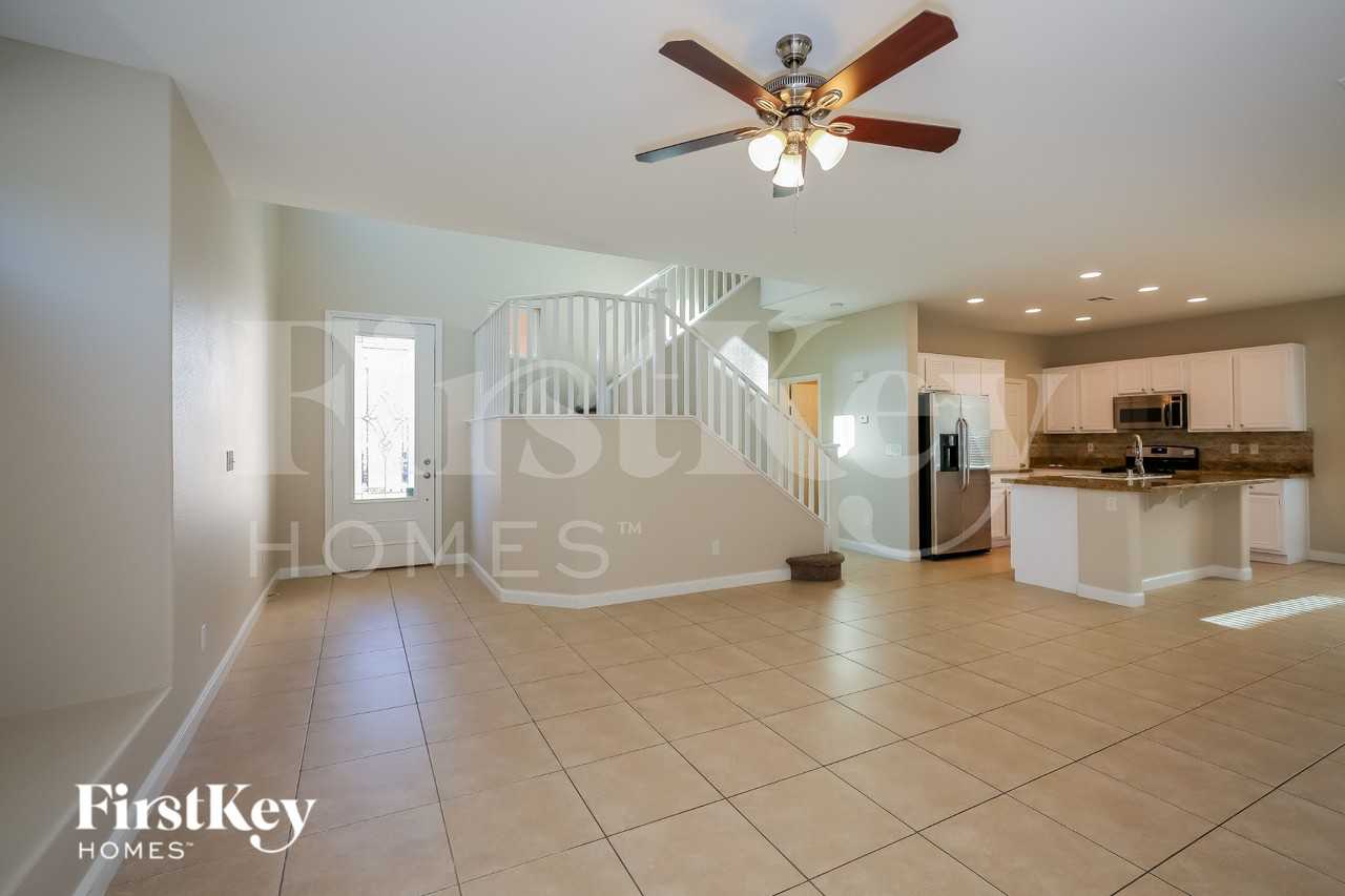 6624 Petrified Forest St - Photo 5 of 18