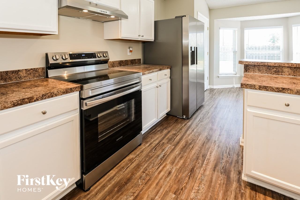 6983 Lafayette Park Dr - Photo 7 of 15