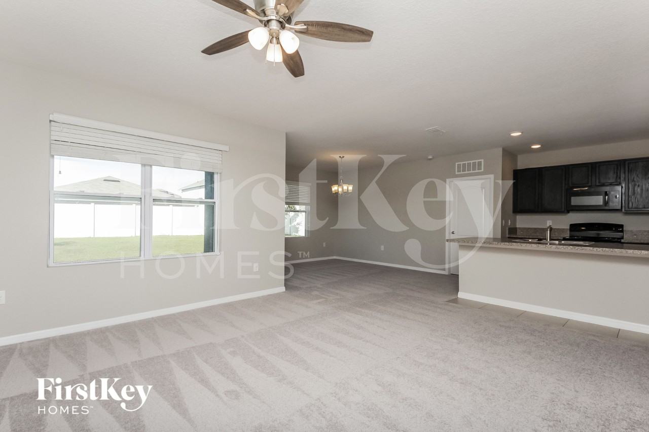 1779 Partin Terrace Rd - Photo 5 of 17