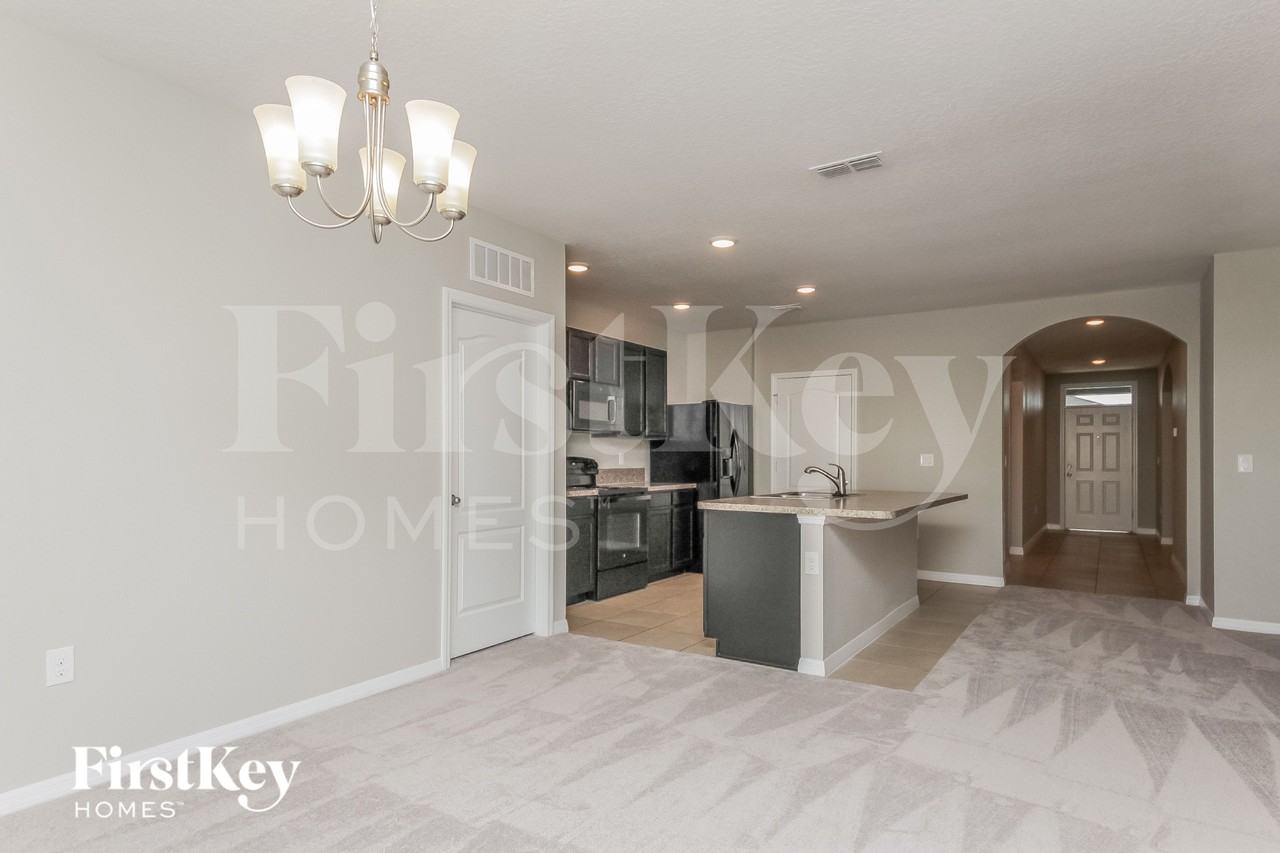 1779 Partin Terrace Rd - Photo 6 of 17