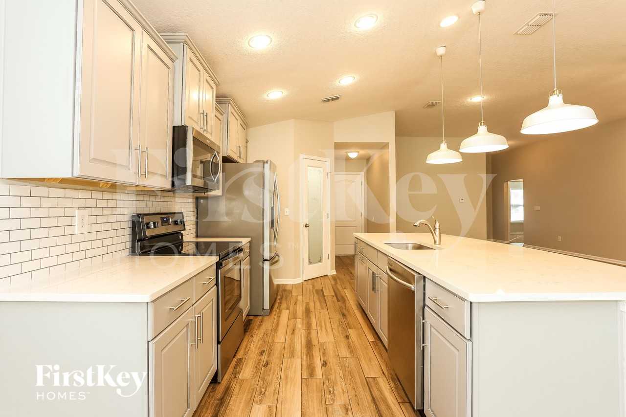 4145 Emilio Ln - Photo 7 of 15