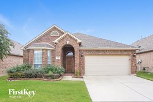 2744 Cedar Ridge Ln - Photo 1 of 1