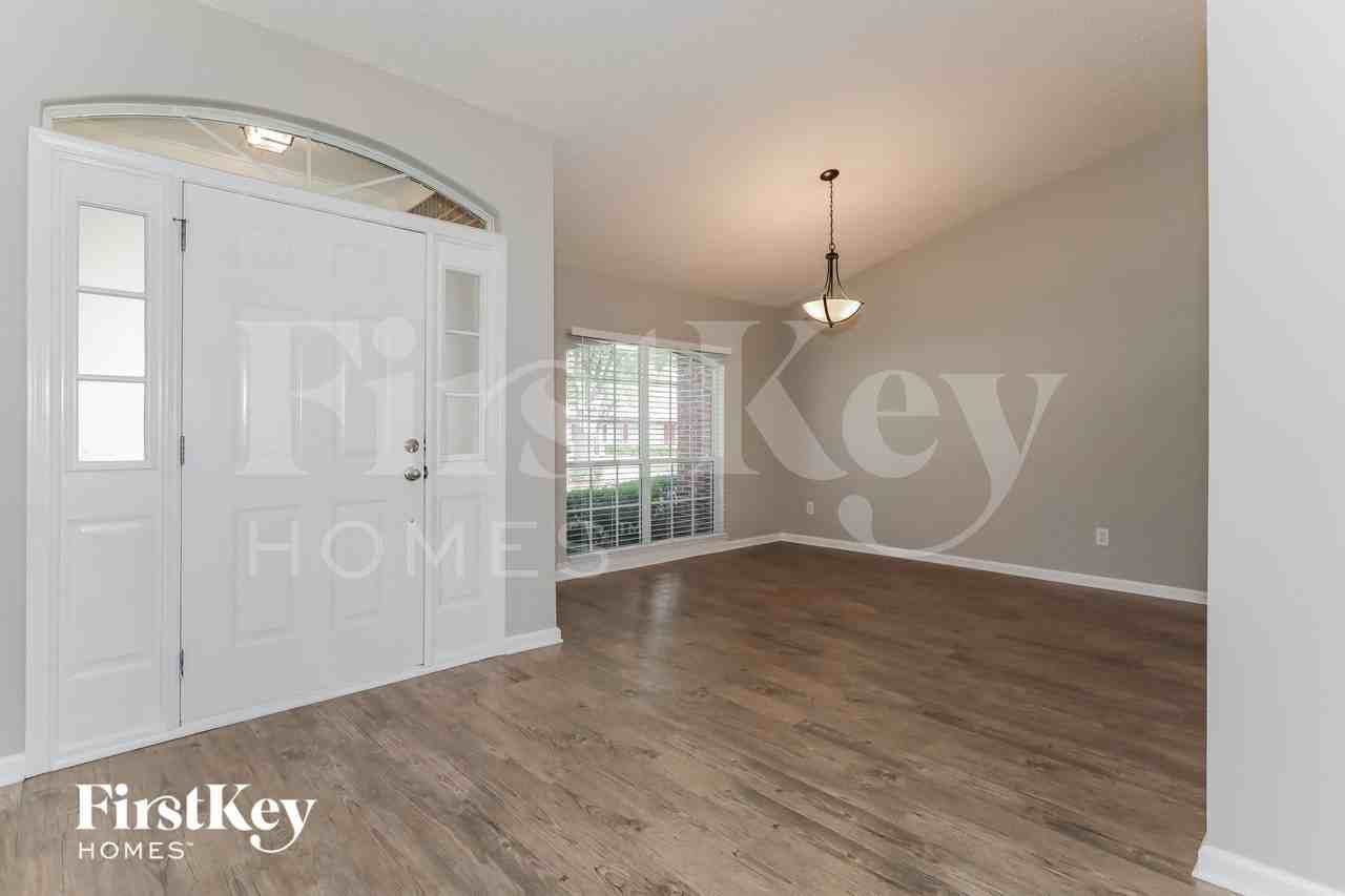 2479 Moon Harbor Way - Photo 4 of 15