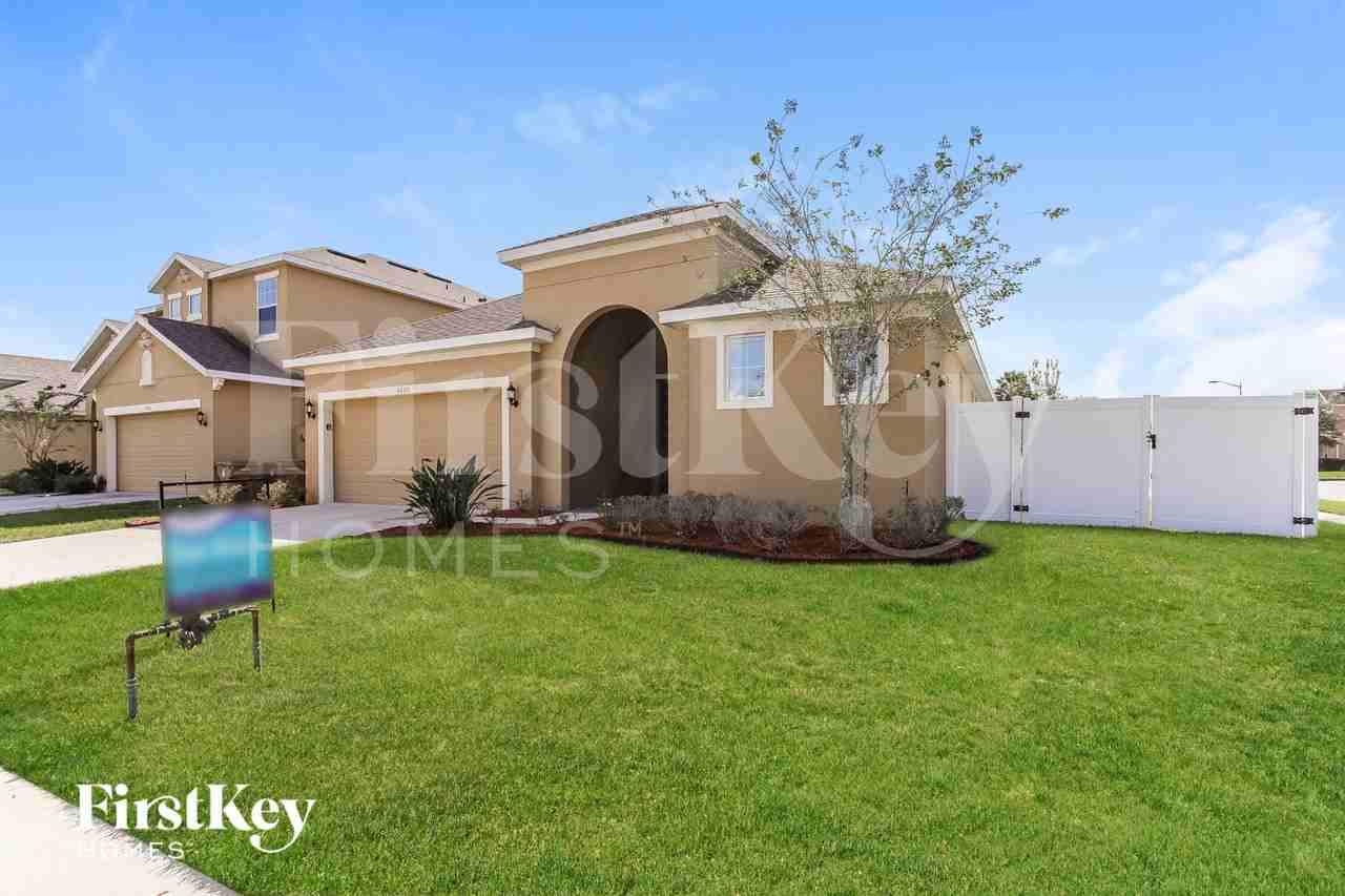 3000 Lady Mae Ln - Photo 2 of 15