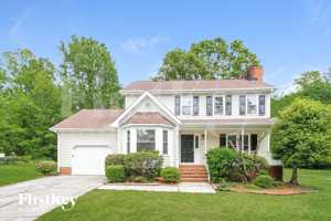 featured image of 7 Swiftcreek Ct