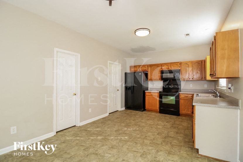 225 Brycewood Dr - Photo 6 of 15