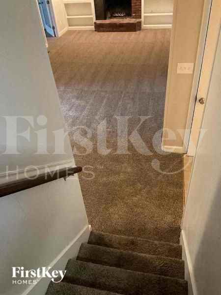 9955 Melrose St - Photo 3 of 10