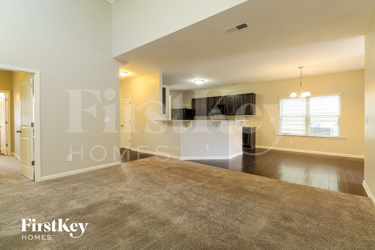 730 Galveston Way - Photo 5 of 16