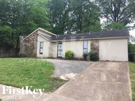 featured image of 5749 Jardin Pl