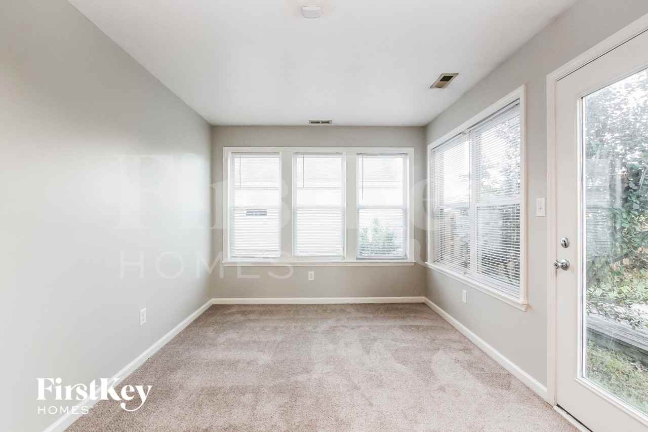 5602 Wild Horse Dr - Photo 7 of 16