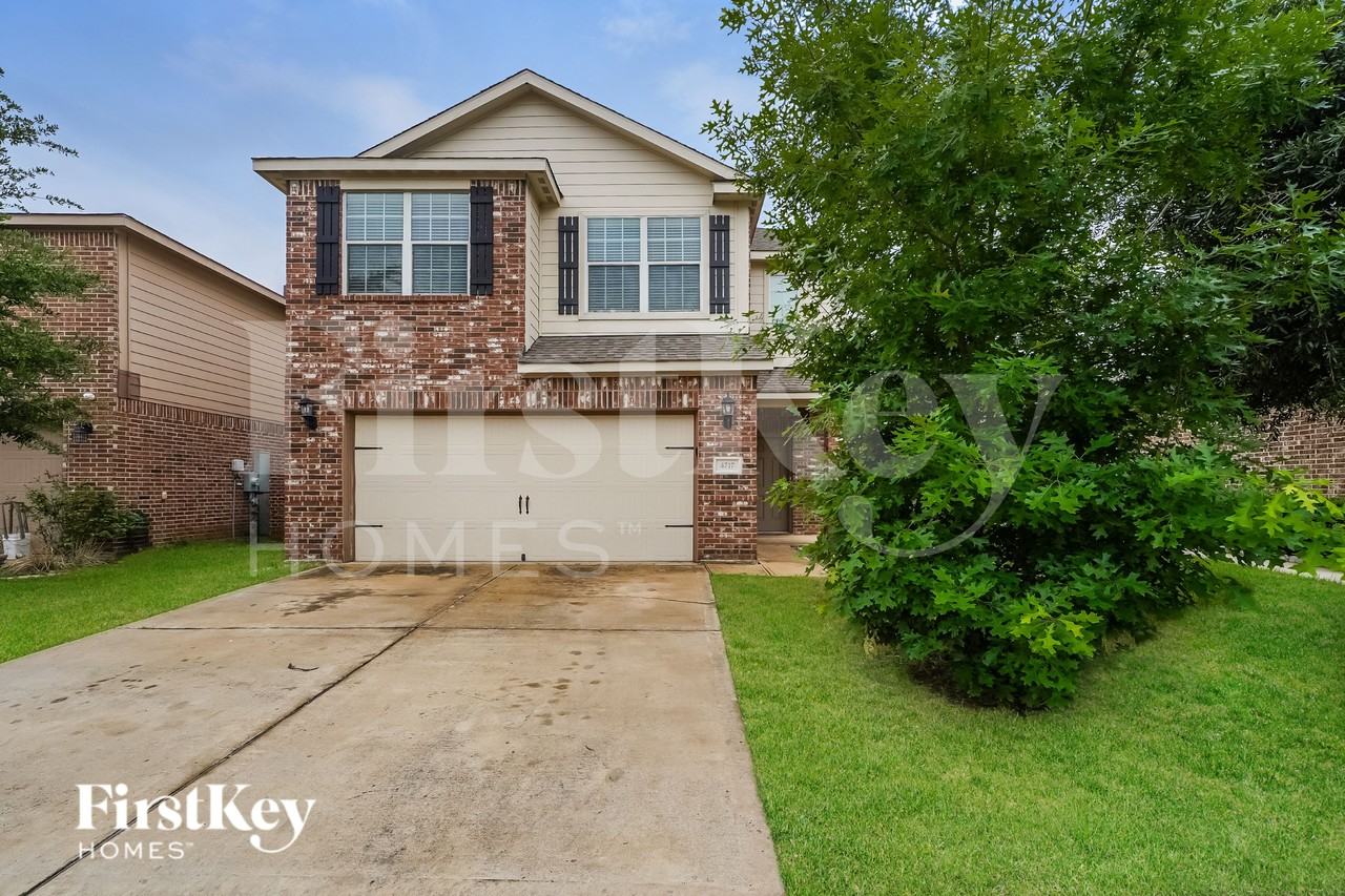 4717 Cedar Springs Dr