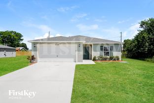 4285 Sw Walker St - Photo 1 of 1