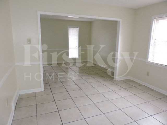 3347 Bluemont Dr - Photo 5 of 14