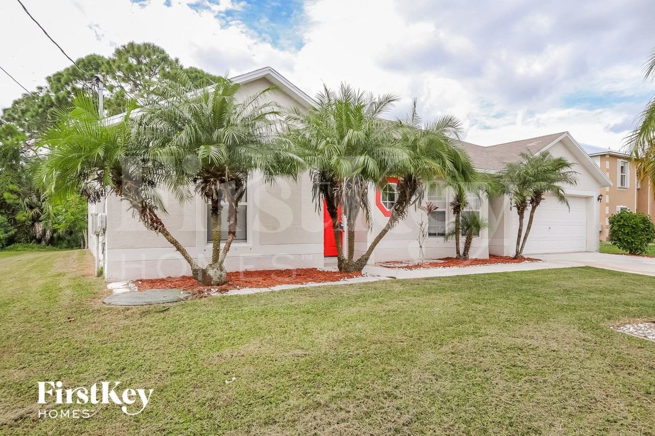 2998 Sw Vittorio St - Photo 3 of 15