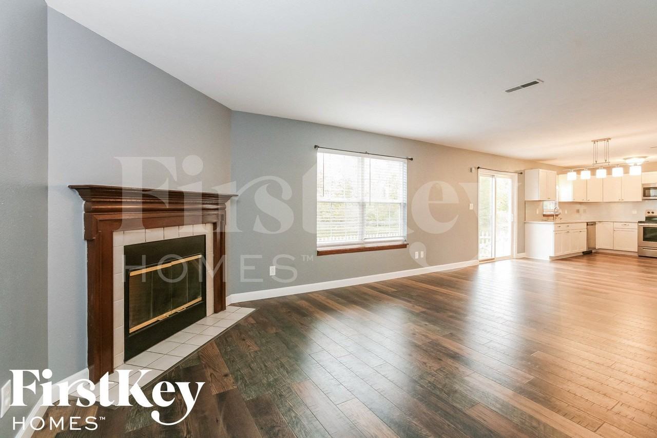 275 Lazy Hollow Dr - Photo 7 of 14