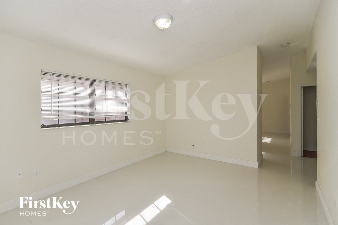 2664 W 70th Pl - Photo 5 of 15