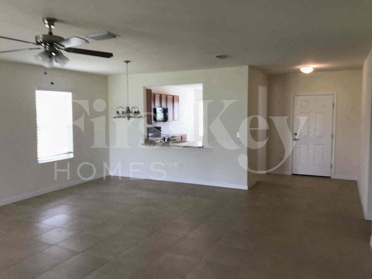 217 Nw 9th St - Photo 4 of 22